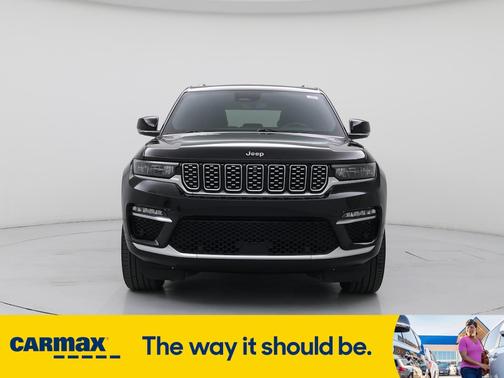 2022 Jeep Grand Cherokee Summit