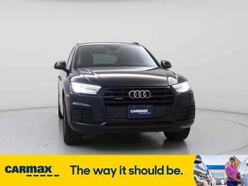 2020 Audi Q5 Titanium Premium