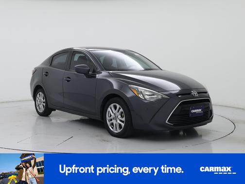 2017 Toyota Yaris iA Base (A6)