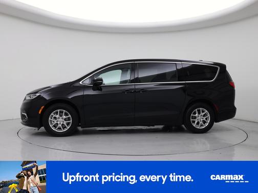 Black 2025 Chrysler Pacifica Select