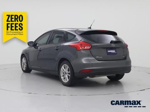 Gray 2017 Ford Focus SE
