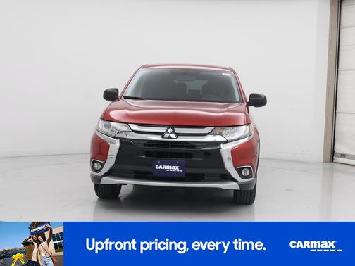 2017 Mitsubishi Outlander ES