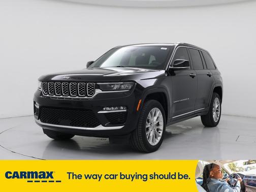 2022 Jeep Grand Cherokee Summit