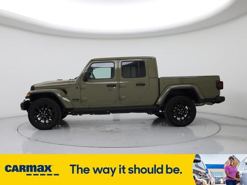 2025 Jeep Gladiator Nighthawk