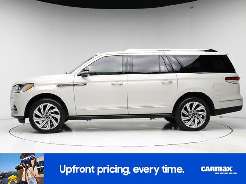 2022 Lincoln Navigator L Reserve