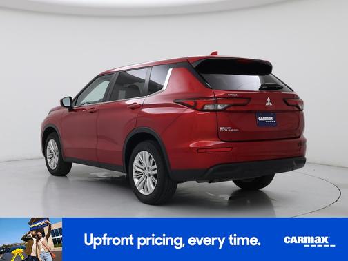 2024 Mitsubishi Outlander ES