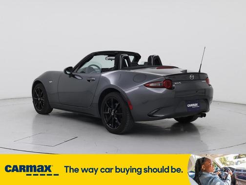 2022 Mazda MX-5 Miata Club