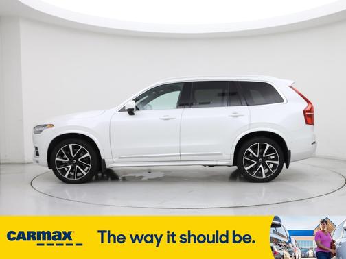 2023 Volvo XC90 B6 Plus