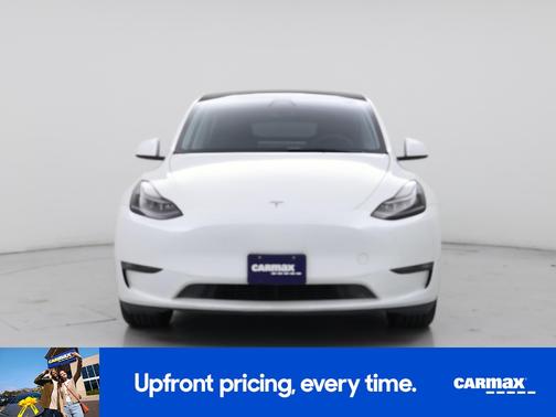 White 2023 Tesla Model Y