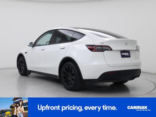 White 2023 Tesla Model Y
