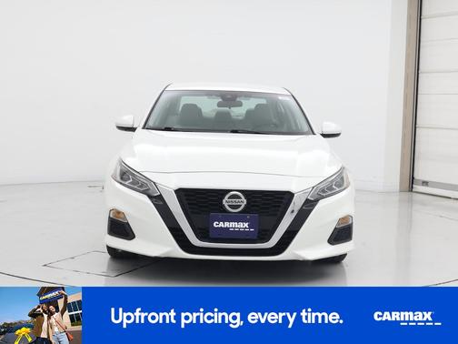 2022 Nissan Altima SV