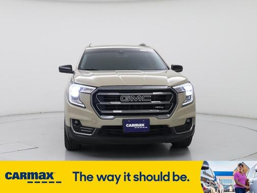 2023 GMC Terrain AT4