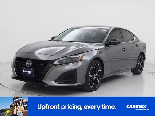2023 Nissan Altima SR