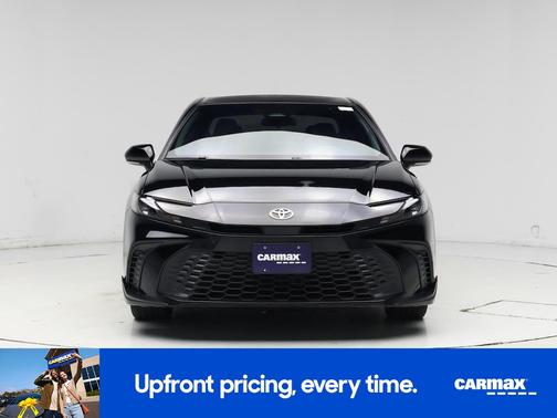 Black 2025 Toyota Camry SE