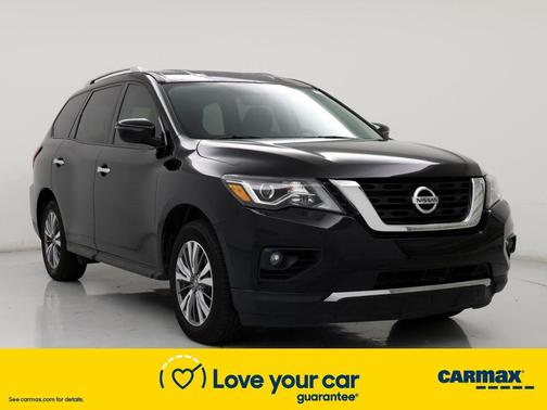 Photo 1 of 27 of 2019 Nissan Pathfinder SV