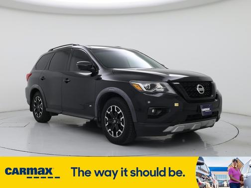 2019 Nissan Pathfinder SL