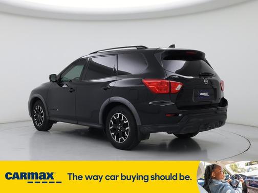 2019 Nissan Pathfinder SL
