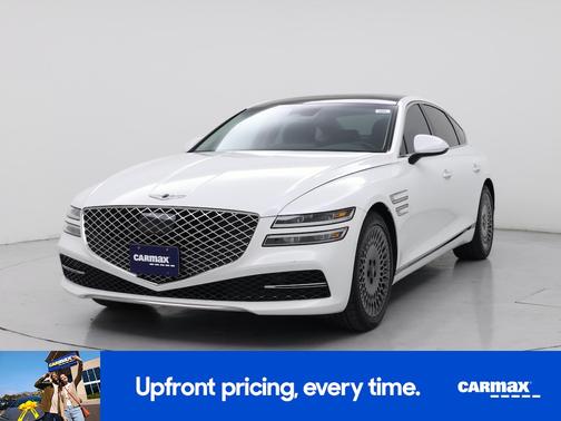 White 2022 Genesis G80