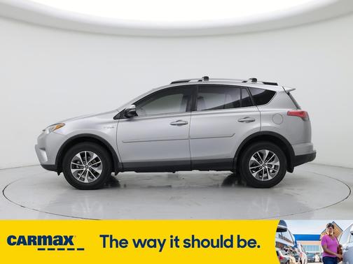 2017 Toyota RAV4 Hybrid XLE
