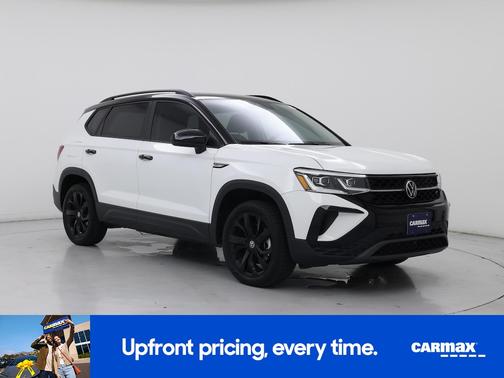 White 2024 Volkswagen Taos SE Black Edition