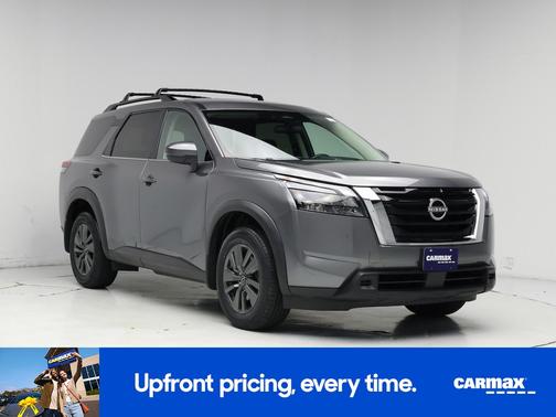 Gray 2024 Nissan Pathfinder SV
