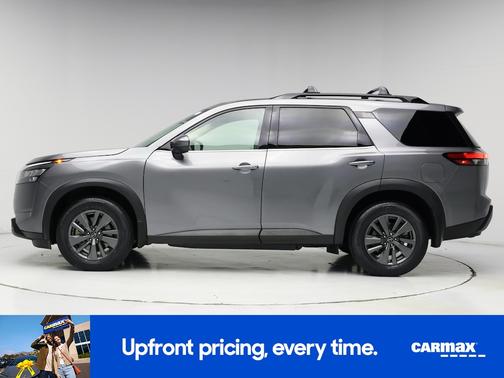 Gray 2024 Nissan Pathfinder SV