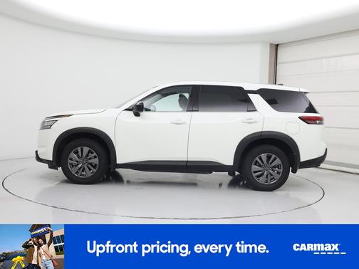 2024 Nissan Pathfinder S