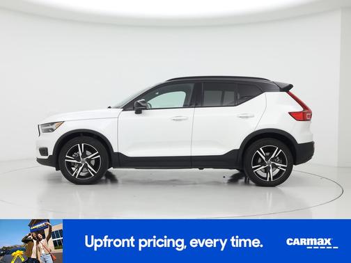 2021 Volvo XC40 T5 R-Design