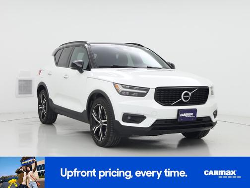 2021 Volvo XC40 T5 R-Design