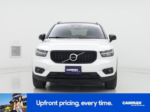 2021 Volvo XC40 T5 R-Design