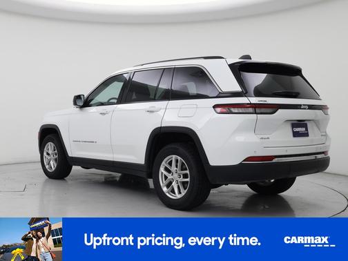 White 2023 Jeep Grand Cherokee Laredo