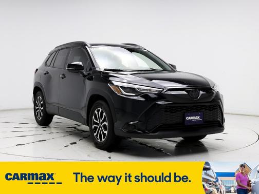 2023 Toyota Corolla Cross Hybrid SE