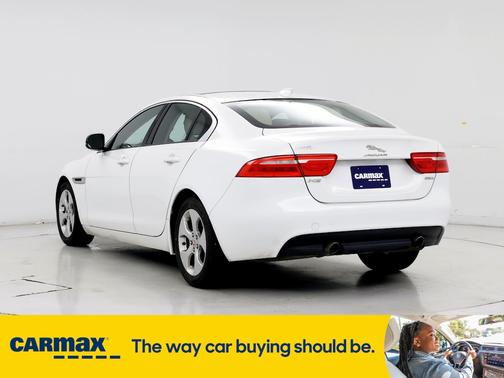 2018 Jaguar XE