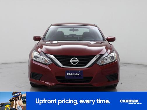 Burgundy 2018 Nissan Altima SL