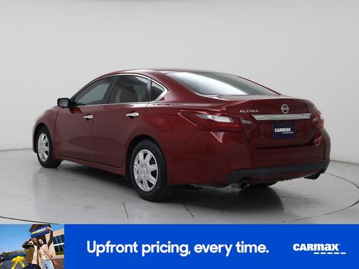 Burgundy 2018 Nissan Altima SL