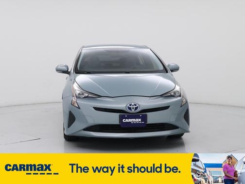 2016 Toyota Prius Two