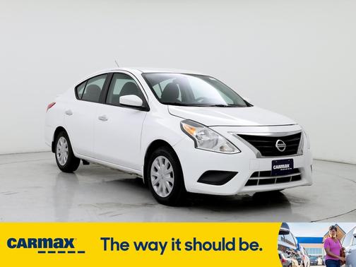 2018 Nissan Versa SV