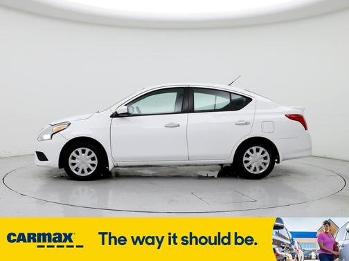 2018 Nissan Versa SV