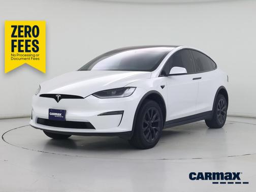 White 2024 Tesla Model X Long Range