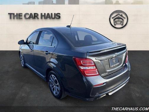 2020 Chevrolet Sonic FWD Sedan LT