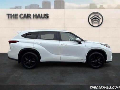 2023 Toyota Highlander Hybrid XLE