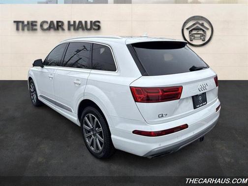 2019 Audi Q7 55 Premium Plus