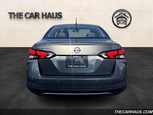 2021 Nissan Versa 1.6 S