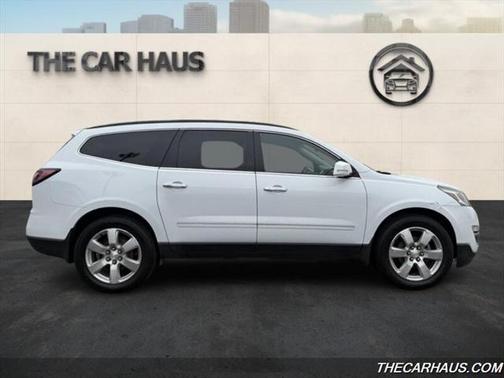 2017 Chevrolet Traverse Premier