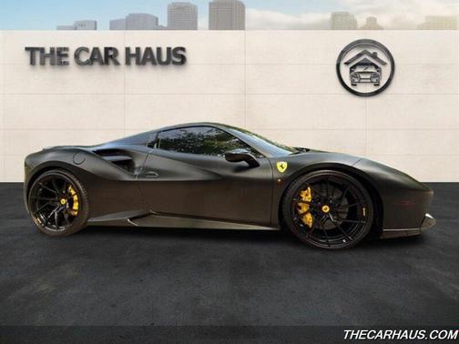 2017 Ferrari 488 Spider Base