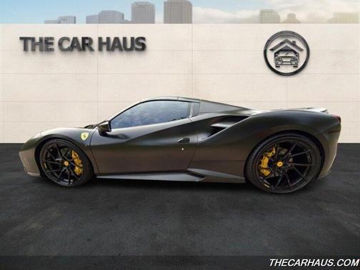 2017 Ferrari 488 Spider Base