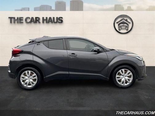 2021 Toyota C-HR LE