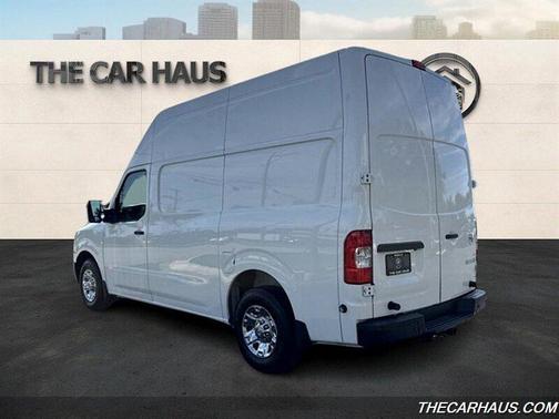 2018 Nissan NV Cargo NV3500 HD S V8