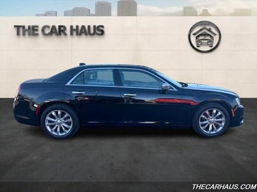 2018 Chrysler 300 Limited