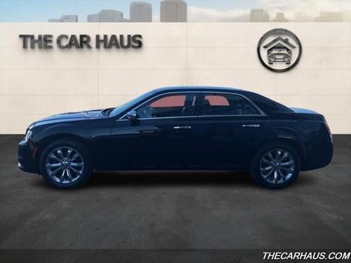 2018 Chrysler 300 Limited